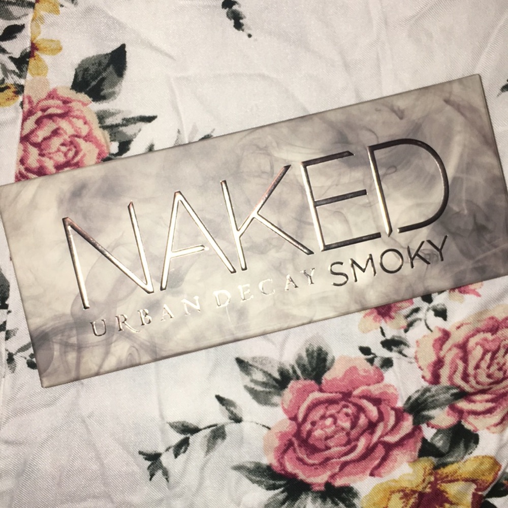 Urban decay smoky palette